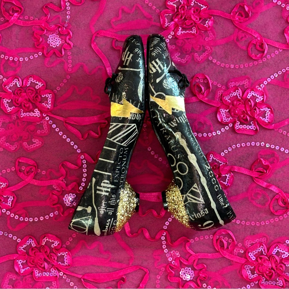 NWOT handmade harry potter kitten heels - Picture 3 of 7